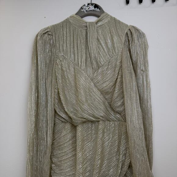 Saylor
Saydee Ruched Dress ❤️‍🩹 - Picture 4 of 9